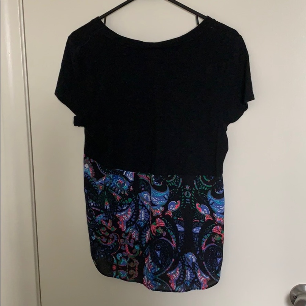 Express half paisley design black tee - Picture 4 of 6